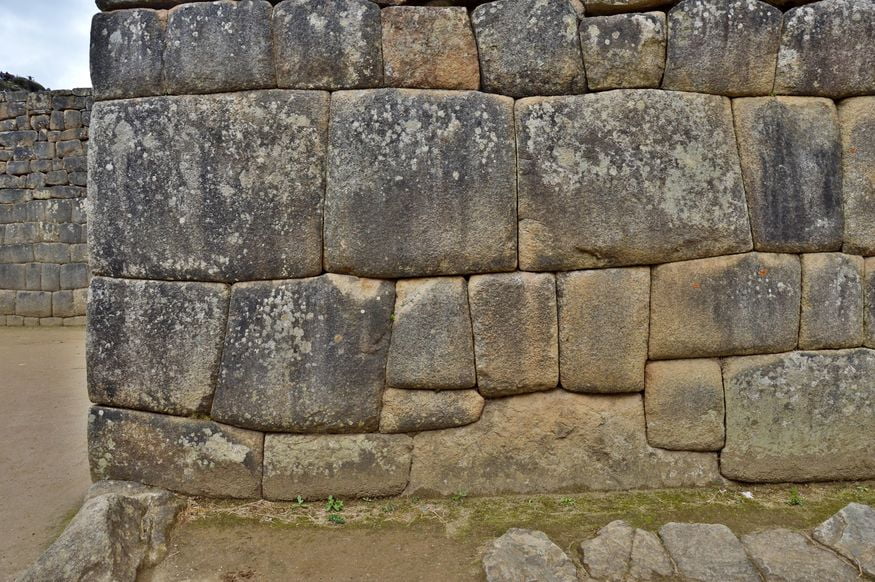 Каменная кладка инков город Мачу Пикчу