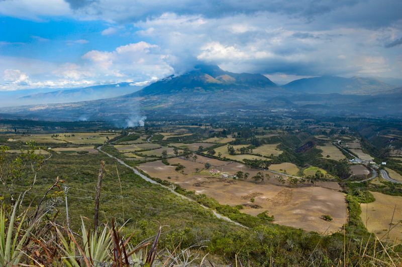 Вид на долину на севере Эквадора