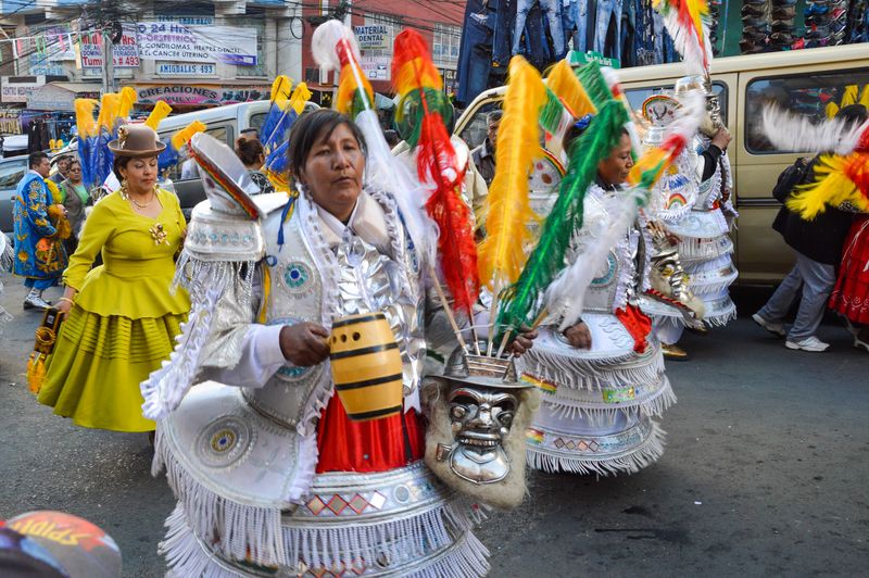 Костюмы карнавала в Боливии