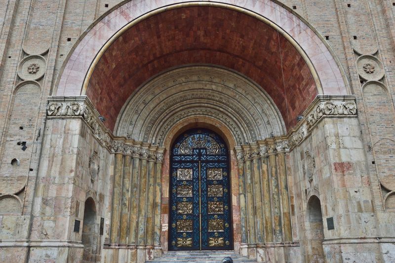 арка церкви