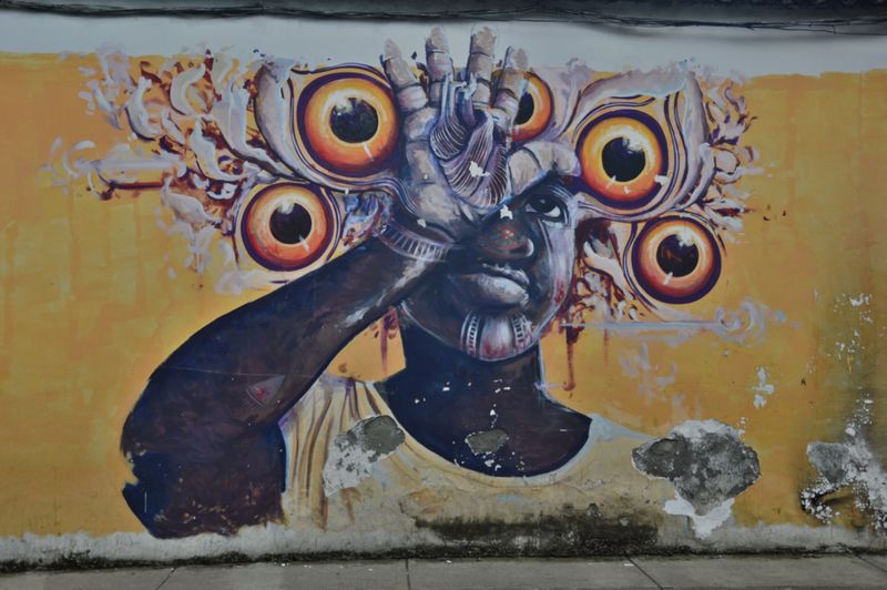 Граффити на стене в городе Попаян