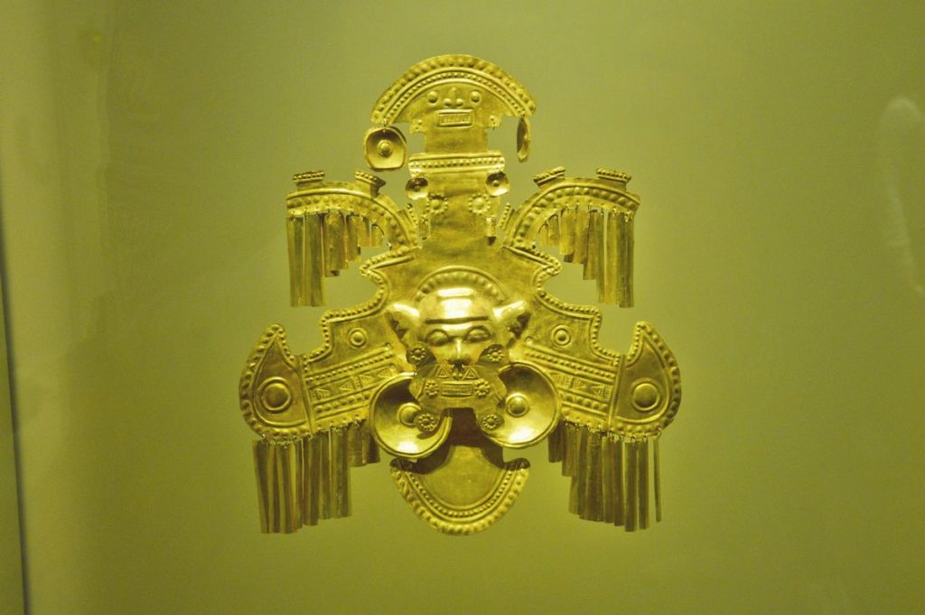 Золотая маска — музей золота в Боготе