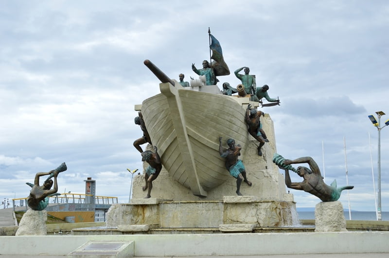 Памятник морякам в Пунта Аренас