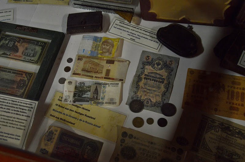 Банкноты из России в музее меноннитов в Парагвае