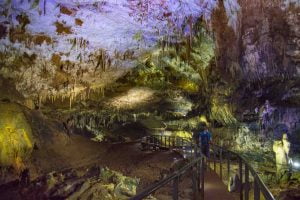 экскурсия в пещеру прометея