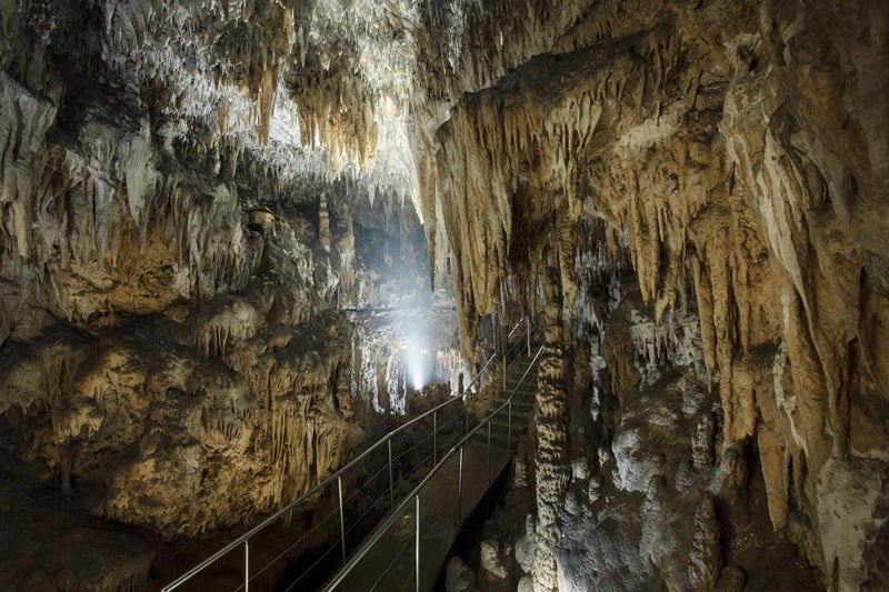 Навенахеви - оборудованные пещеры Грузии