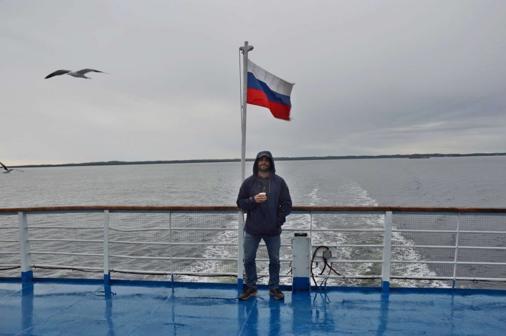 на борту российского корабля