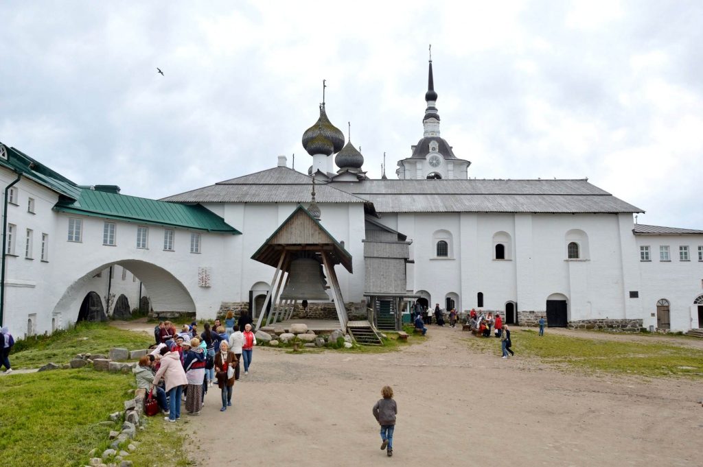 Внутренний двор монастыря на Соловках