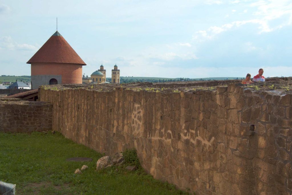 Крепостная стена - Эгер
