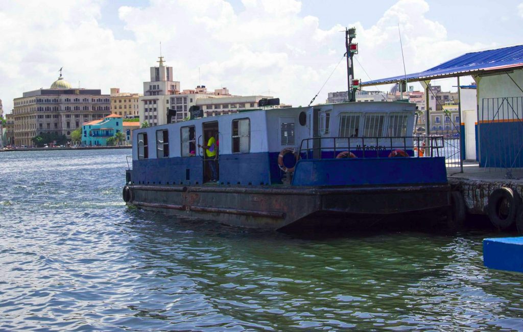 Водный транспорт Гавана