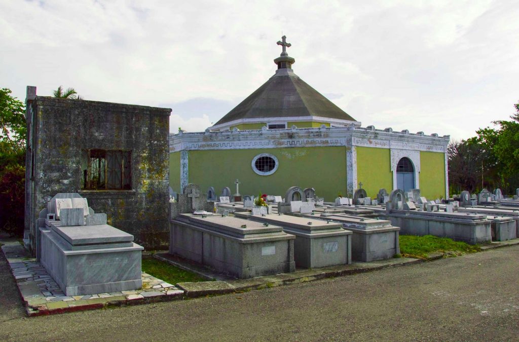 кубинское кладбище Колон в Гаване