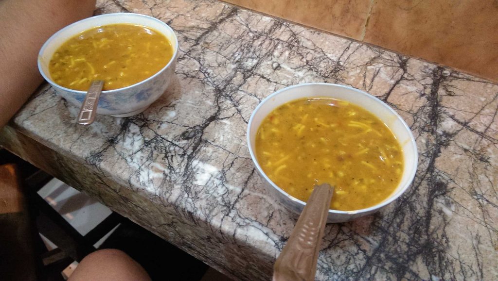 Две тарелки супа