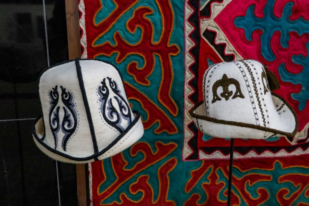 калпак — головной убор киргизов
