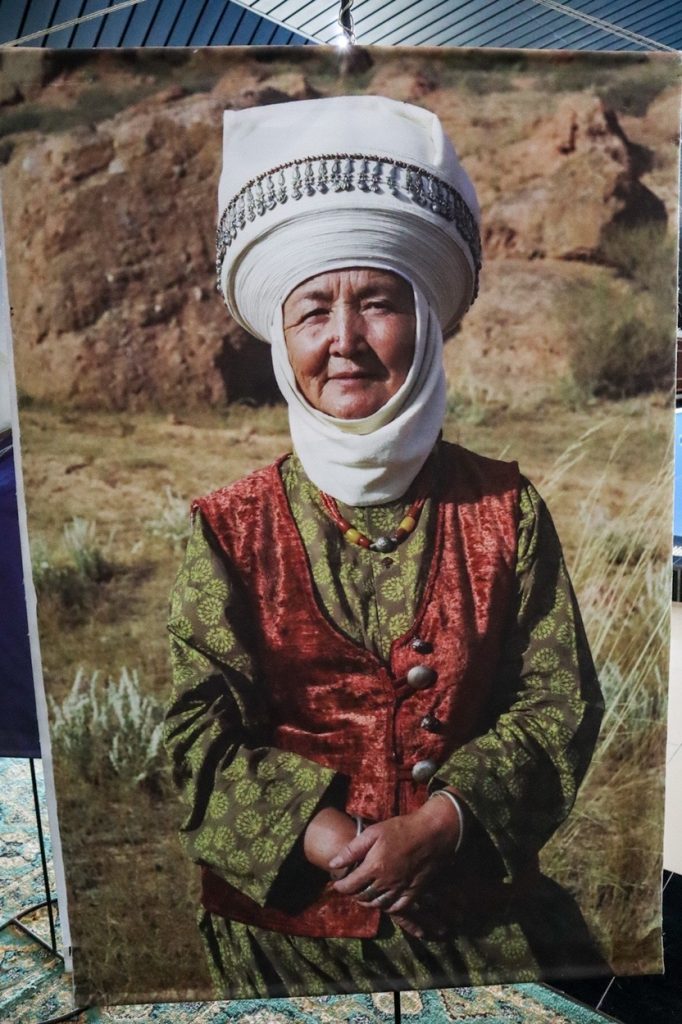 национальный костюм киргизов