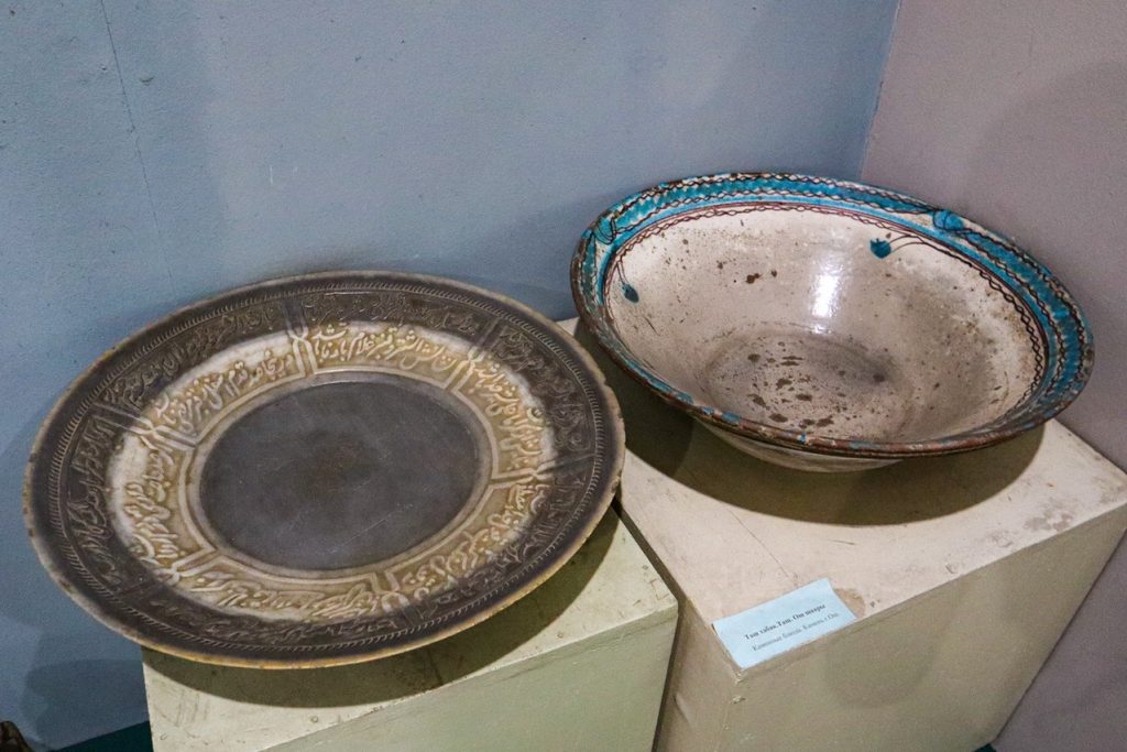 Тарелка с арабским узором, 11 век