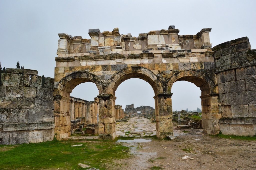 Северные Византийские ворота Иераполис
