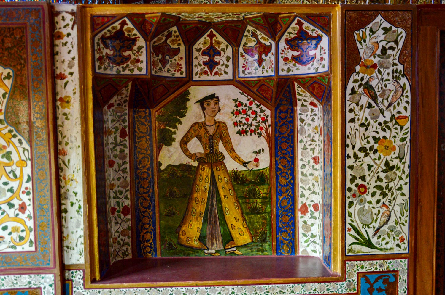 Роспись стены в ханском дворце в Шеки