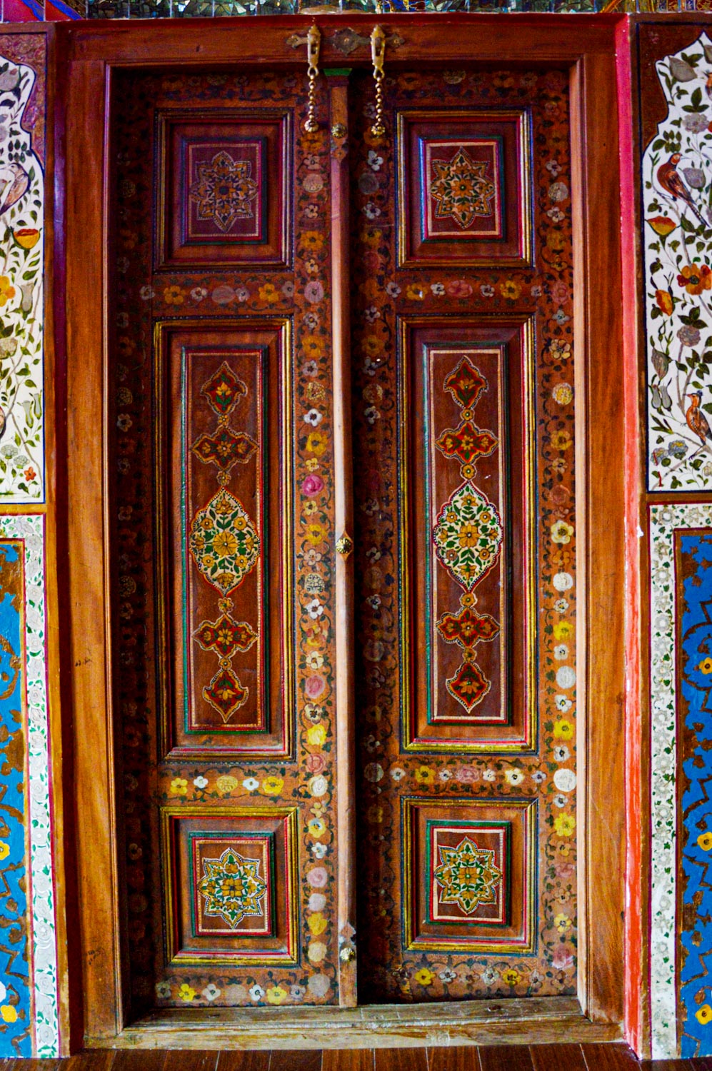 Дверь ханского дворца в Шеки