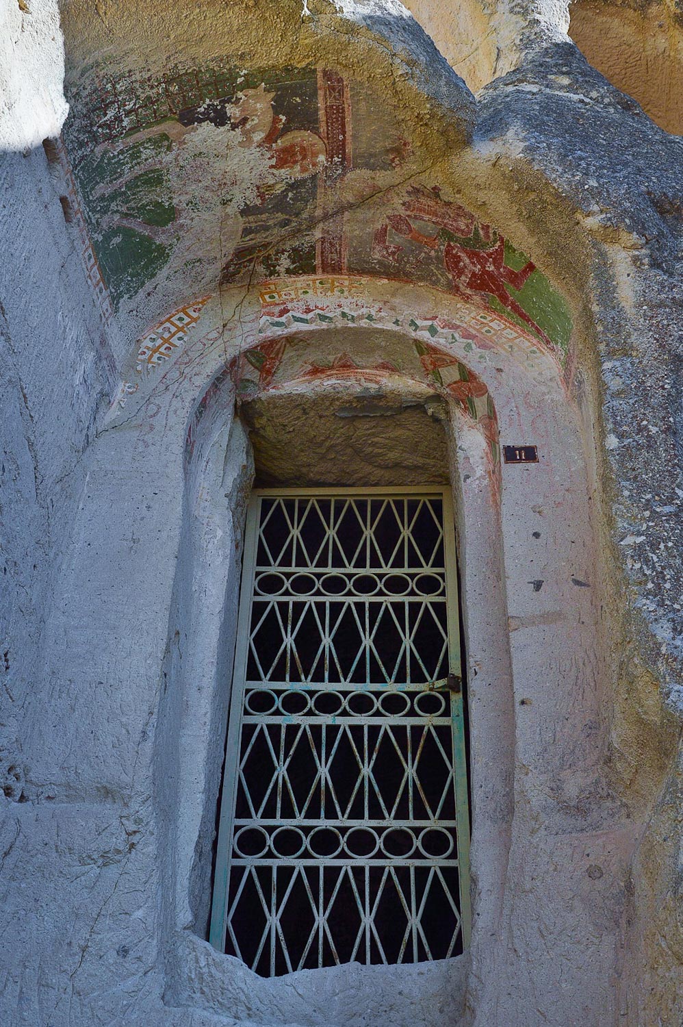 Роспись арки в пещерной церкви в Каппадокии 