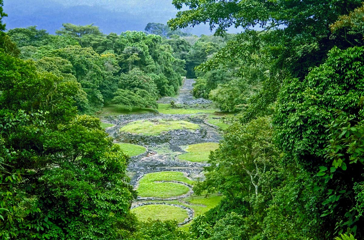 Археологические раскопки в Коста-Рике Гуаябо регион Картаго