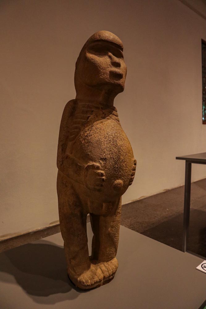 Экспонат антропоморфная фигура — Национальный музей Коста-Рики