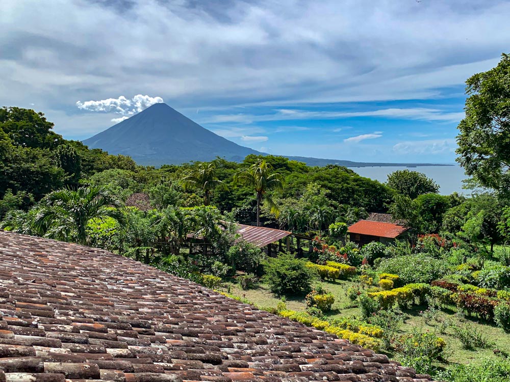 Вулкан Консепсьон на острове Ометепе — Concepcion volcano Ometepe island
