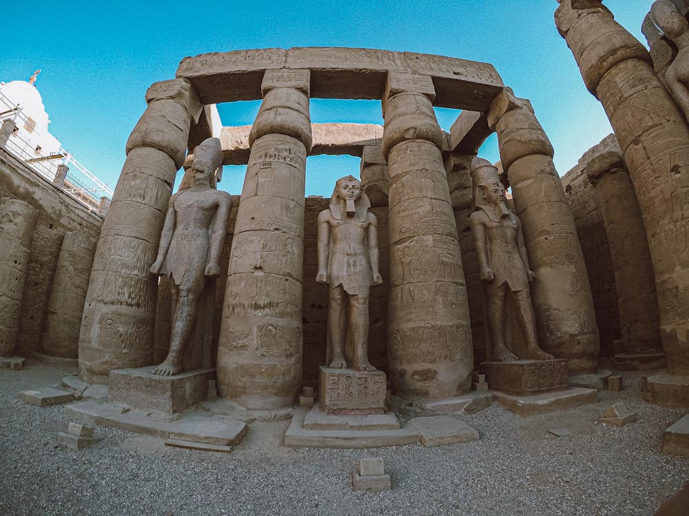 Скульптуры Луксорский храм