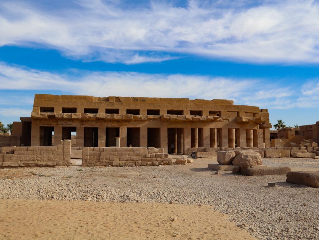 Парадный зал Тутмоса Третьего в Луксоре