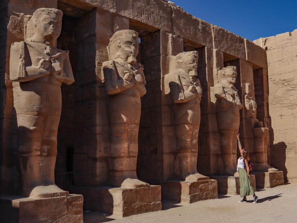 Статуи Рамзеса Третьего