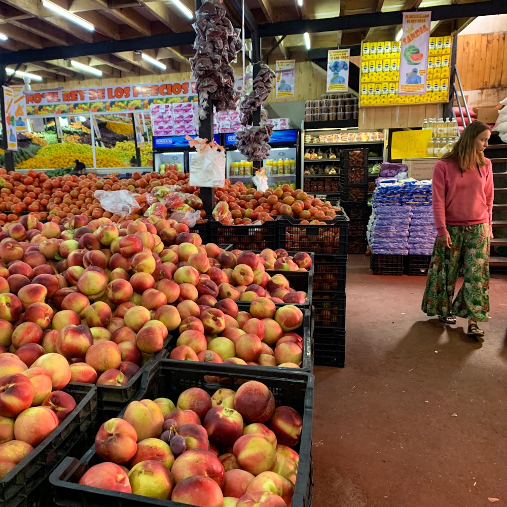 Рынок персиков