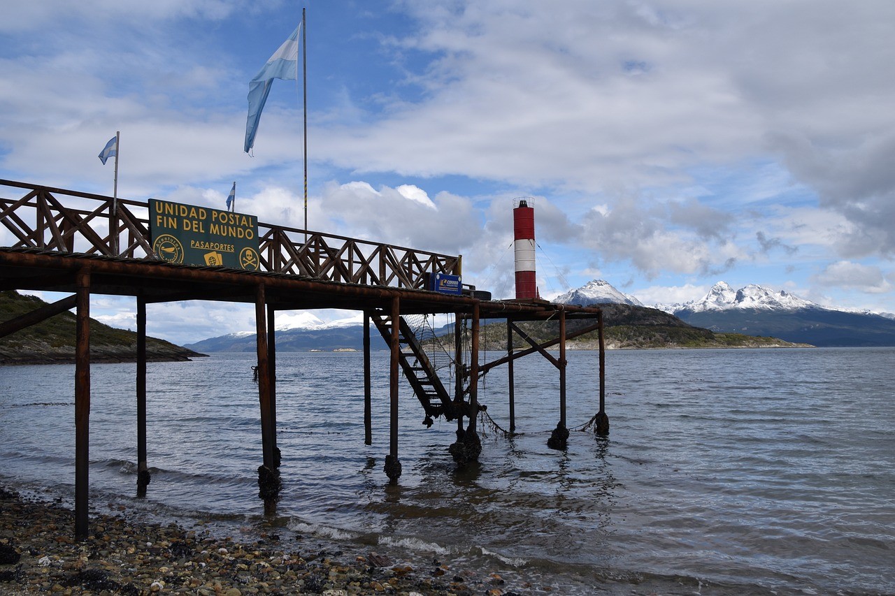 Bridge at Ushuaia with the sign Fin del Mundo