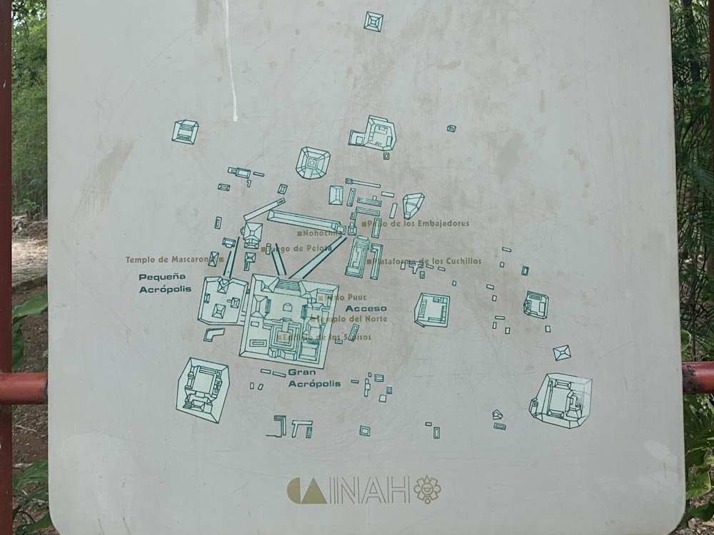 Карта комплекса пирамид Эцна в Мексике