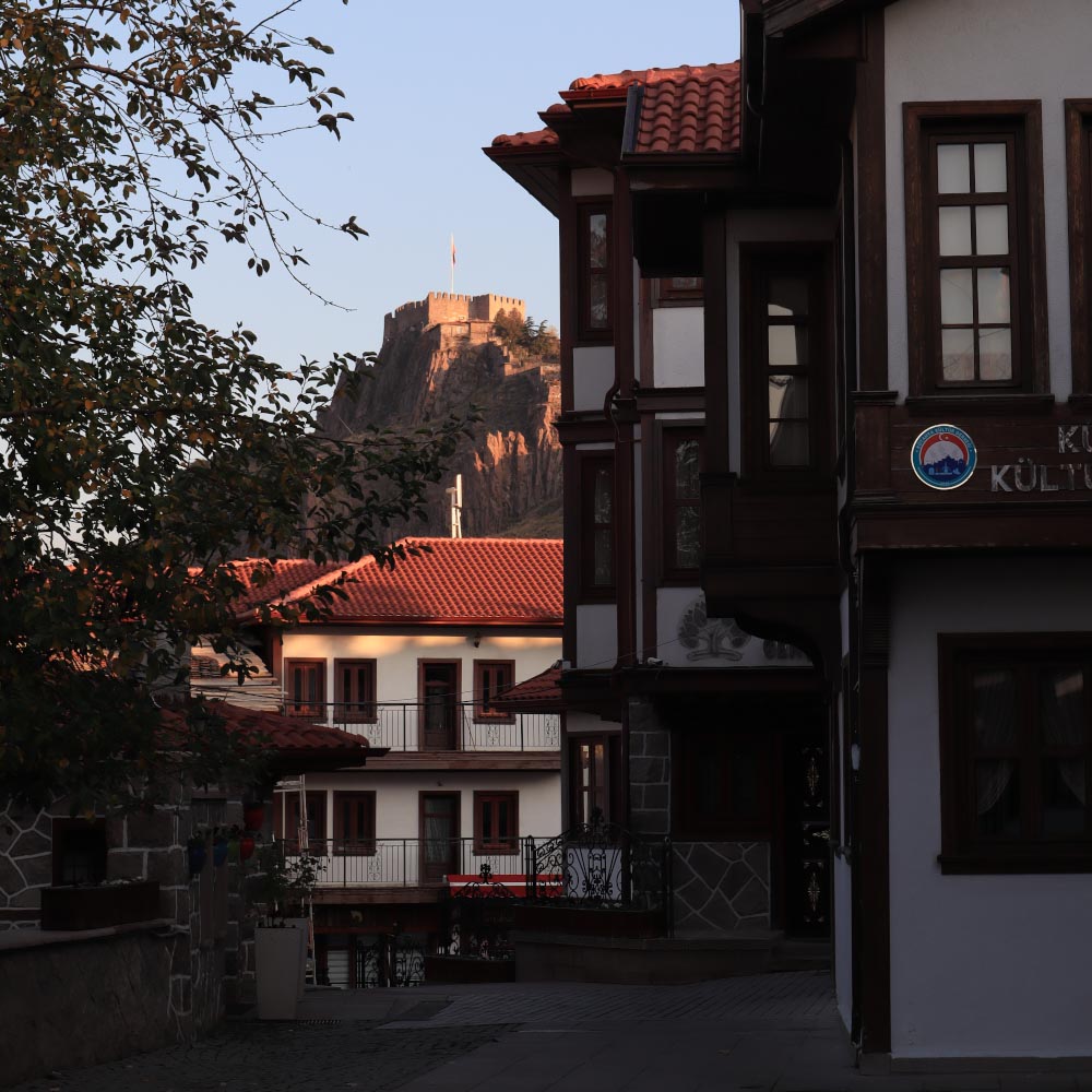Вид на крепость в столице Турции