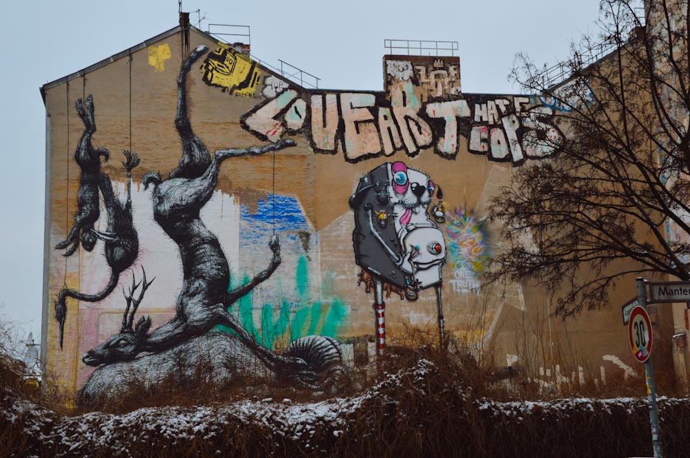 Граффити на стене в Берлине